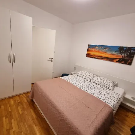Maki Apartment Pula Exterior photo
