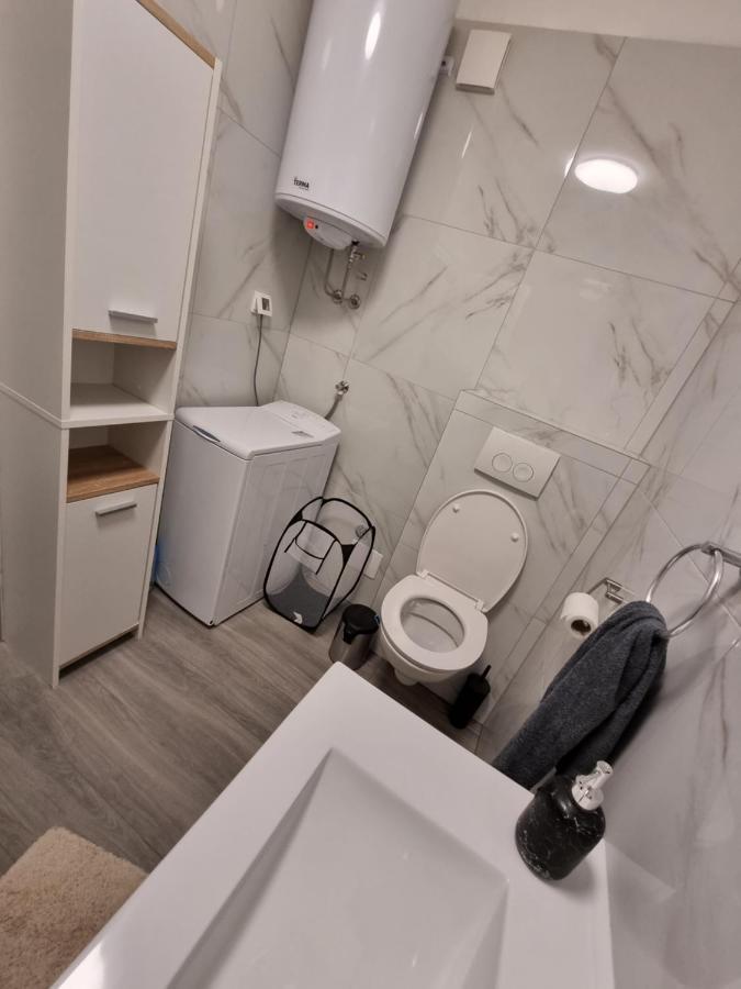 Maki Apartment *